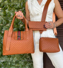 Bolsa Gucci em Couro - Lançamento 2025 - [PROMOÇÃO ANO NOVO + BRINDE EXCLUSIVO] (Carteira + Necessaire) Últimas Disponíveis!