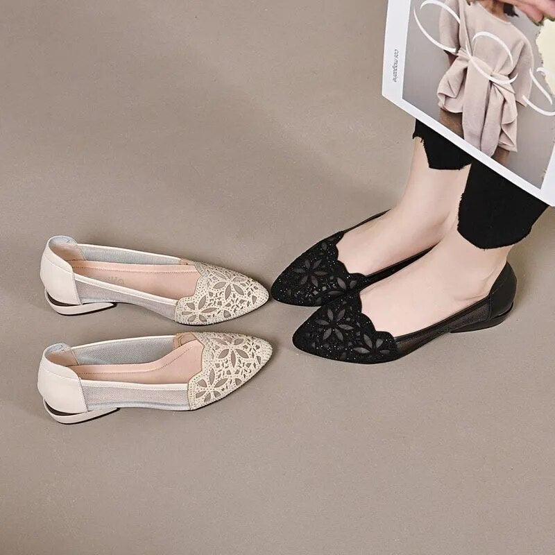 Sandália Eva™ com Strass e Renda / Seus Passos Com a Mais Pura Elegância e Sofisticação